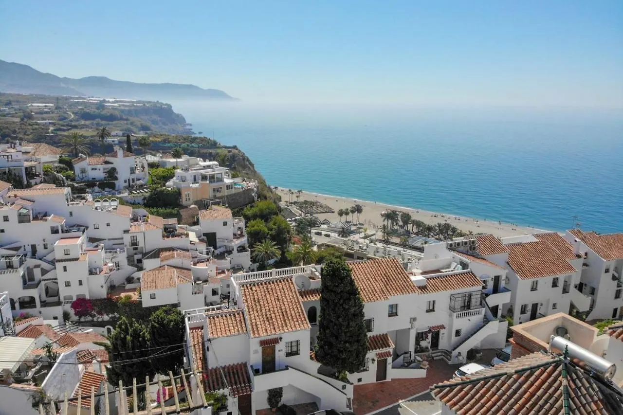 Nerja Paradise Rentals - Villa Azalea