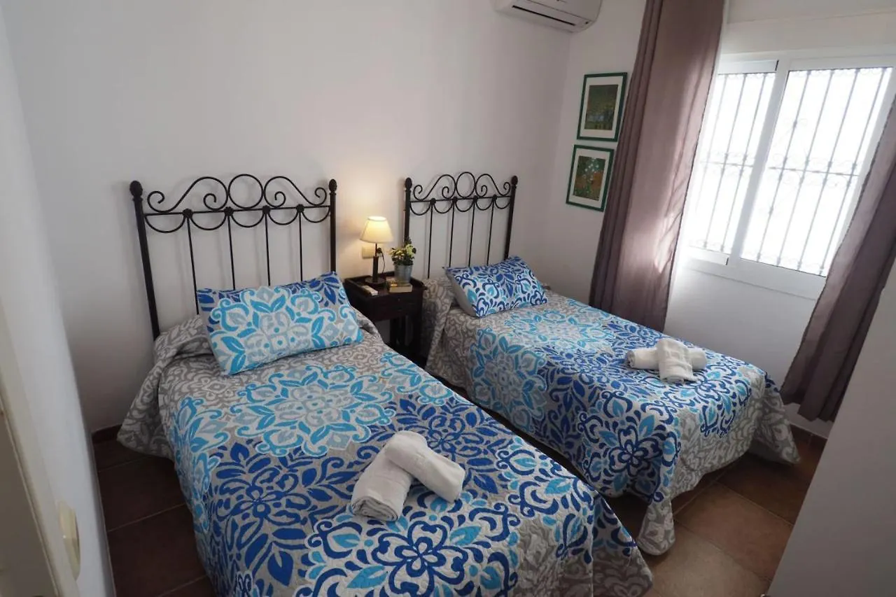 Nerja Paradise Rentals - Villa Azalea